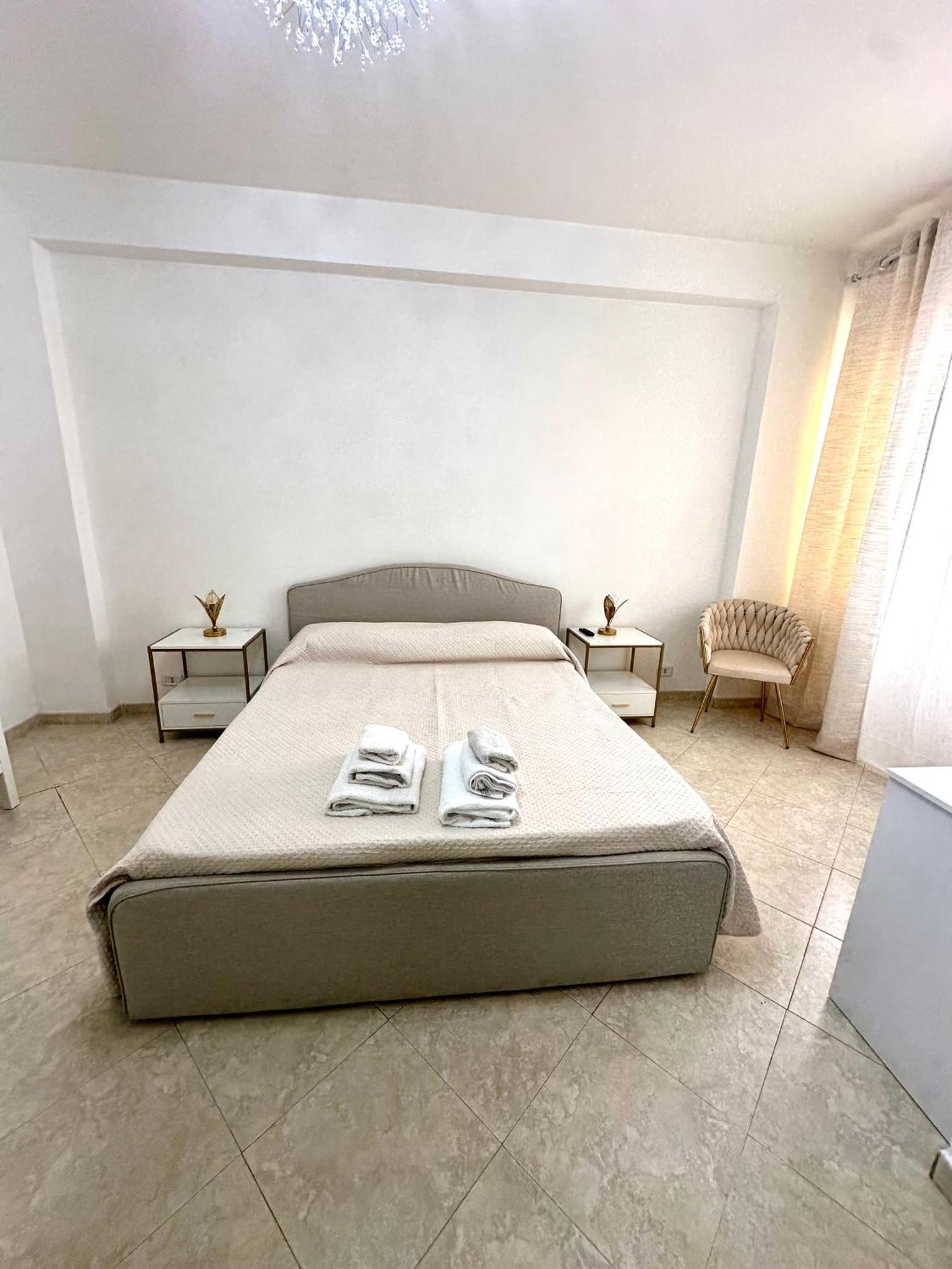 Maison 94 Scilla Bagian luar foto