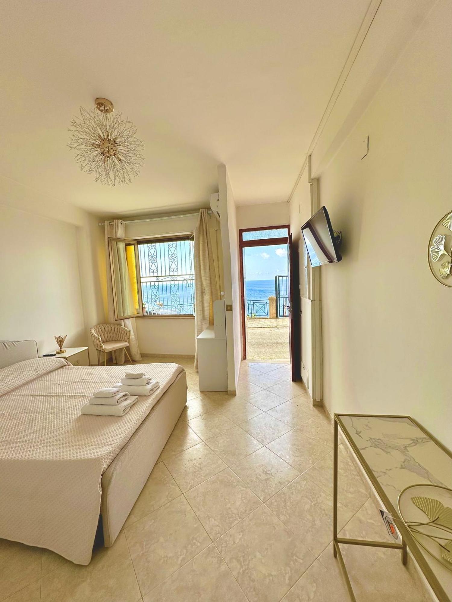 Maison 94 Scilla Bagian luar foto